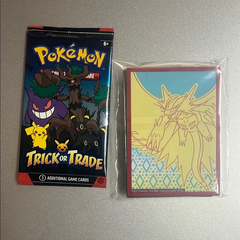 Pokémon Trick or Trade Card Pack